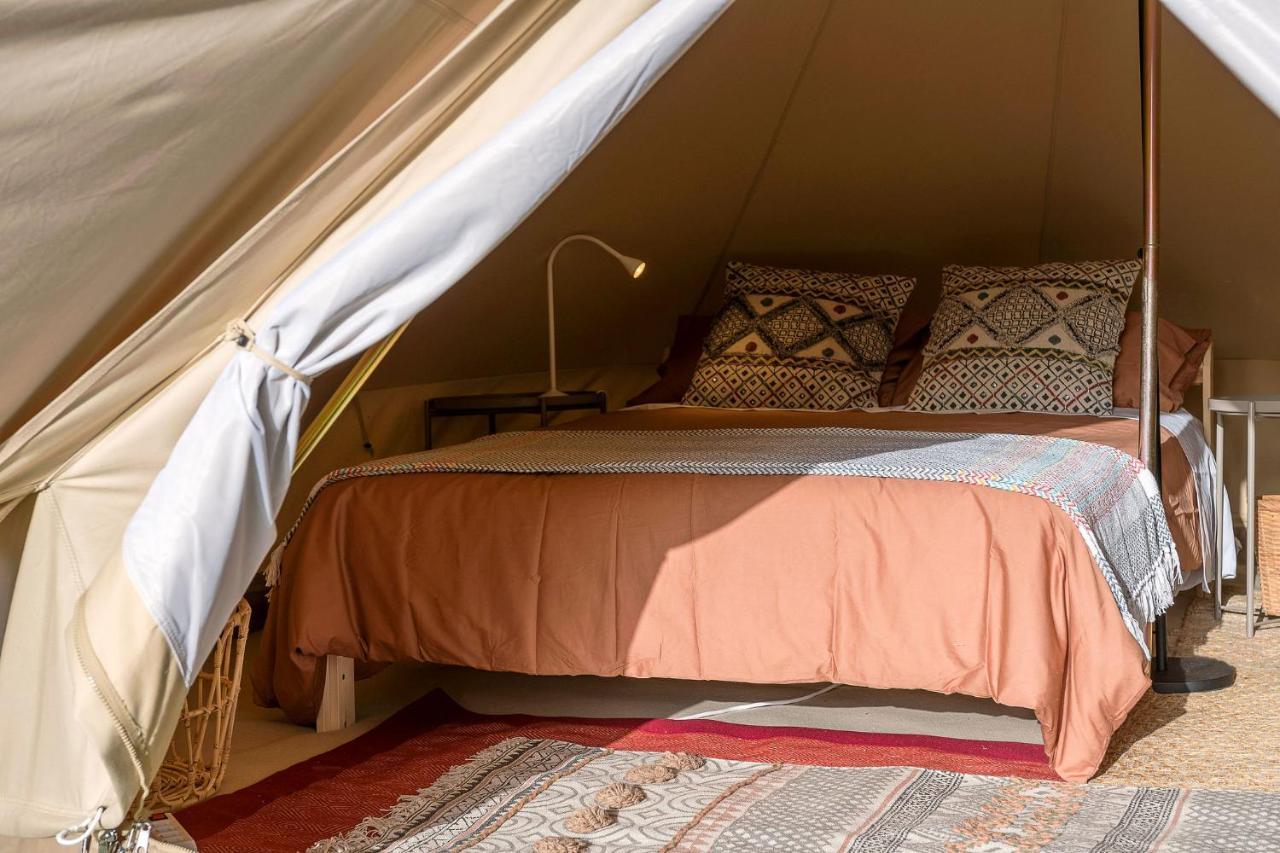Отель Glamping La Mimosa Conil Кониль-де-ла-Фронтера Экстерьер фото