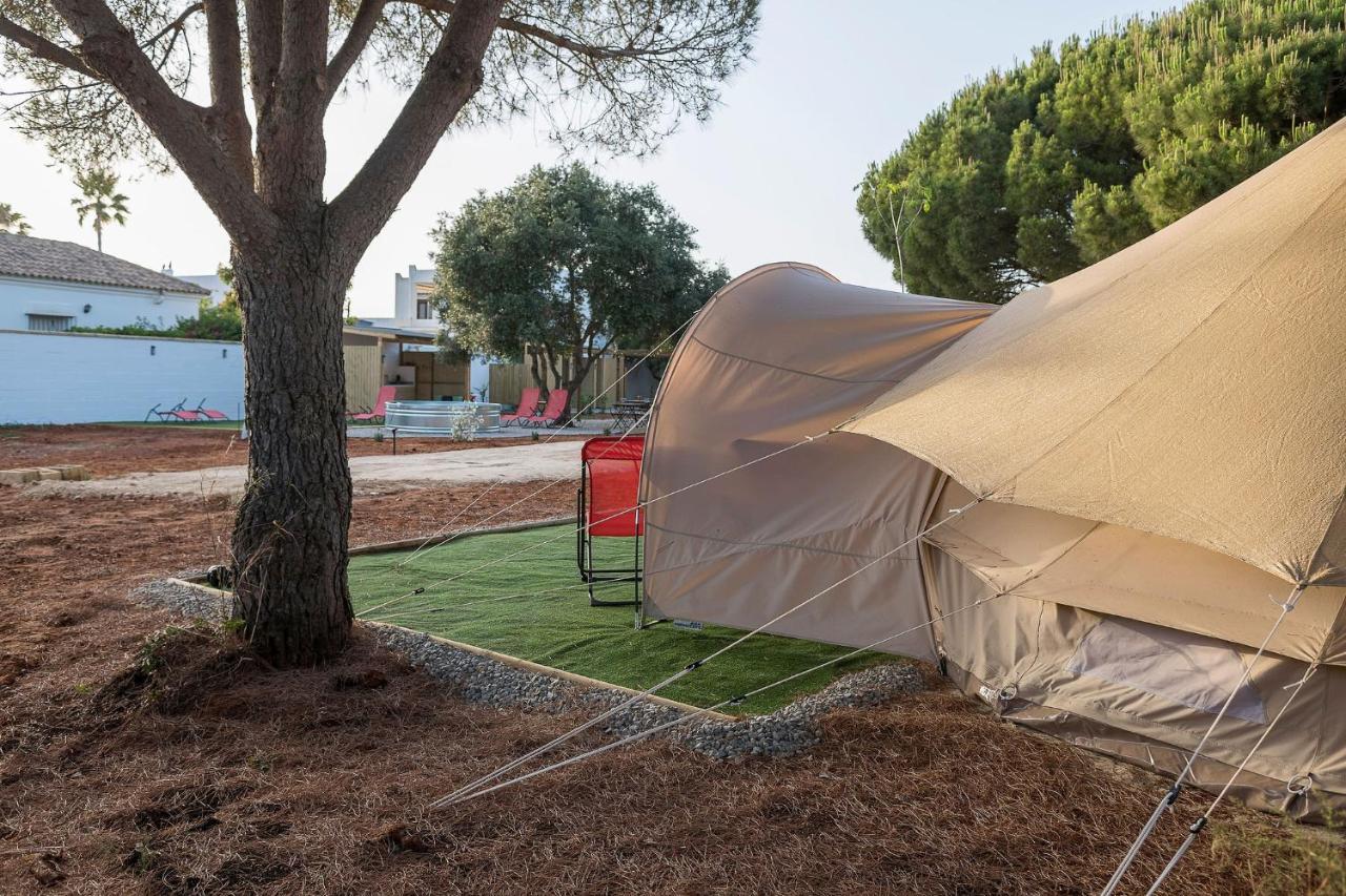 Отель Glamping La Mimosa Conil Кониль-де-ла-Фронтера Экстерьер фото