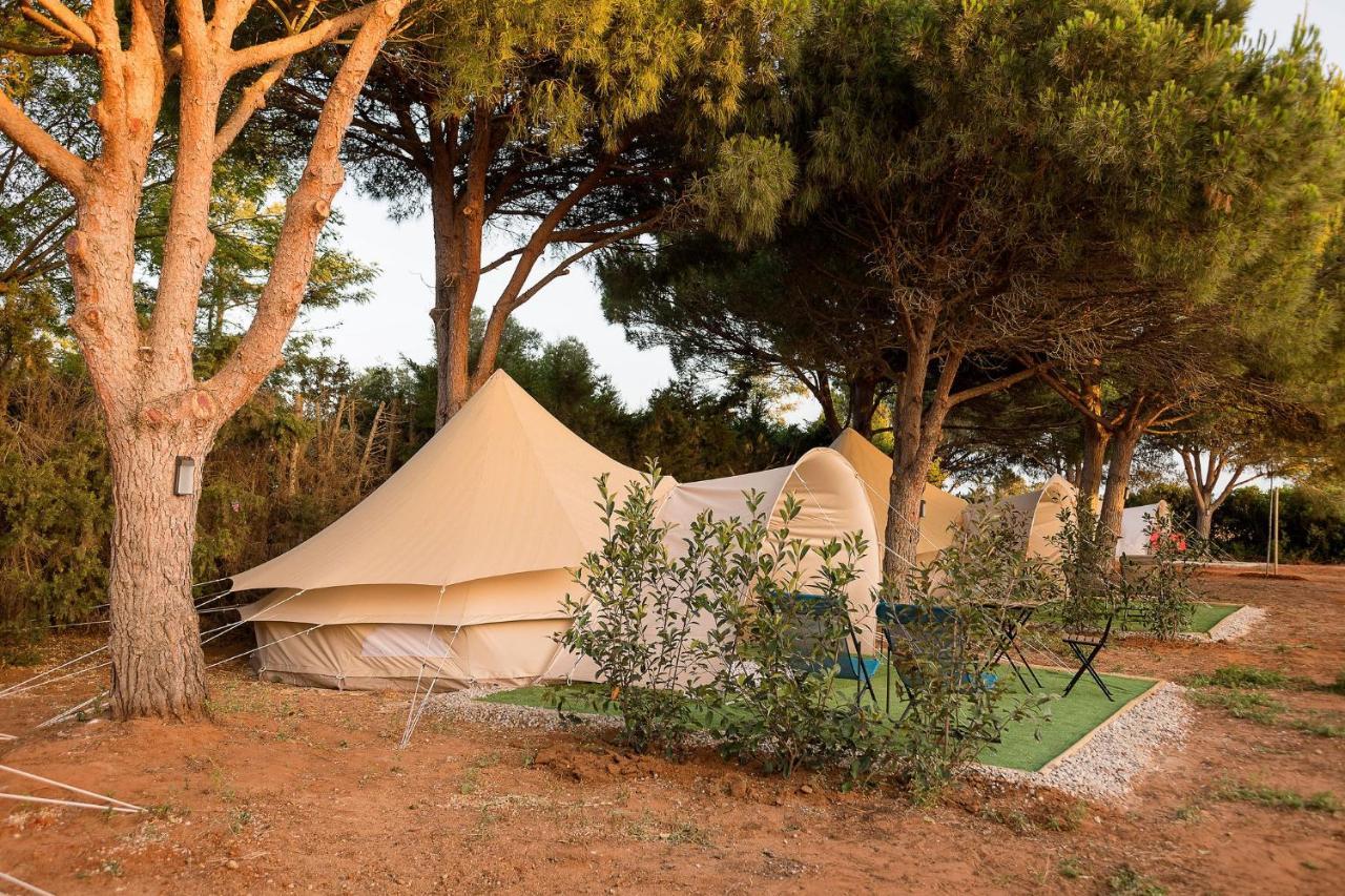 Отель Glamping La Mimosa Conil Кониль-де-ла-Фронтера Экстерьер фото