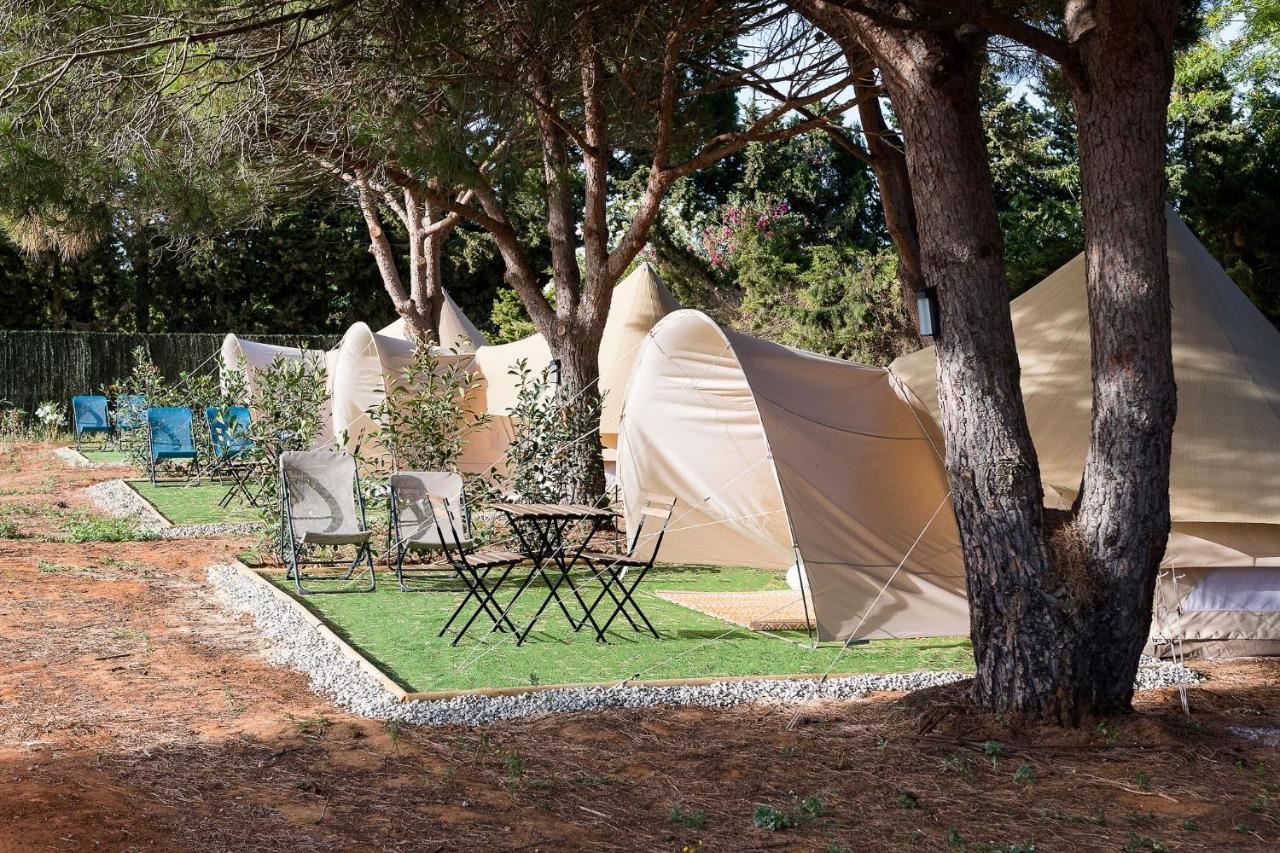 Отель Glamping La Mimosa Conil Кониль-де-ла-Фронтера Экстерьер фото
