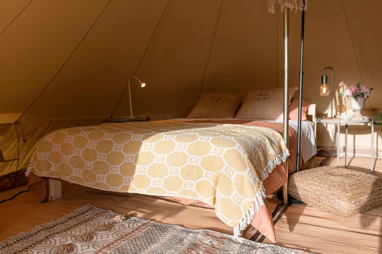 Отель Glamping La Mimosa Conil Кониль-де-ла-Фронтера Экстерьер фото